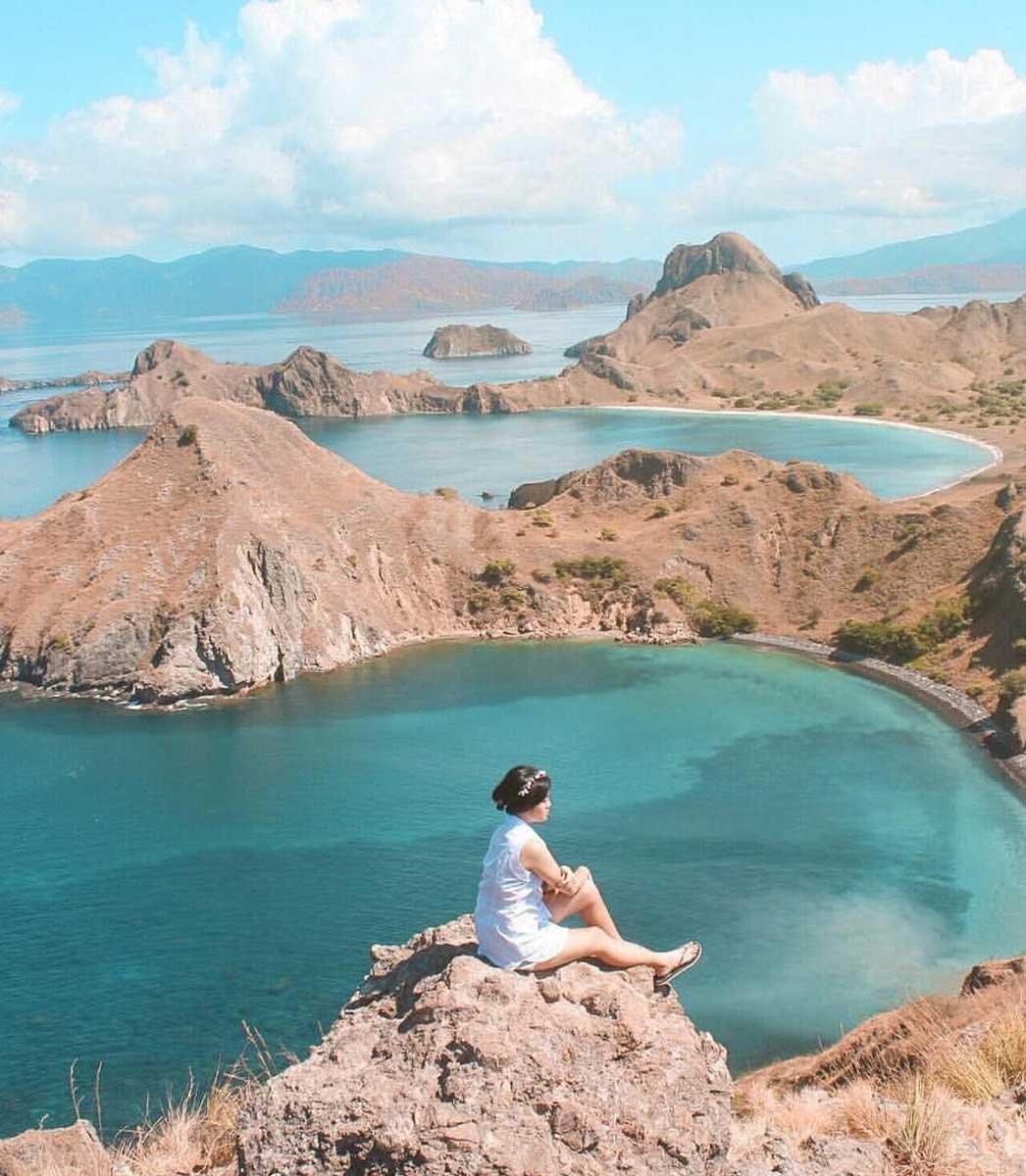 labuan bajo tour packages