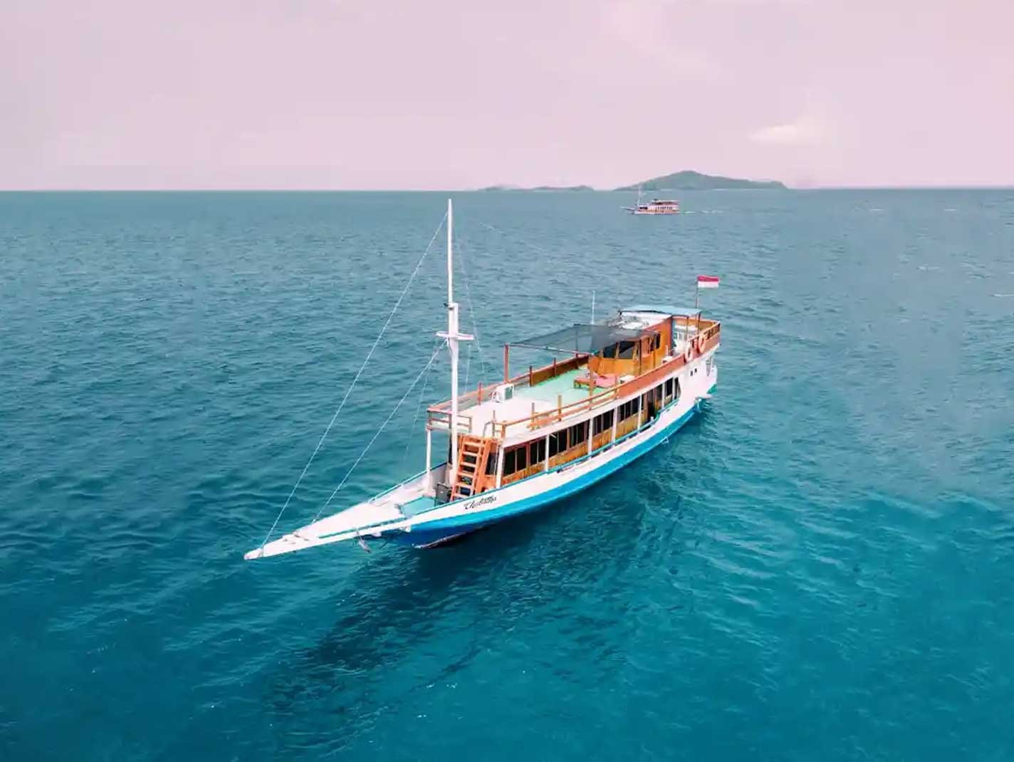 labuan bajo trip