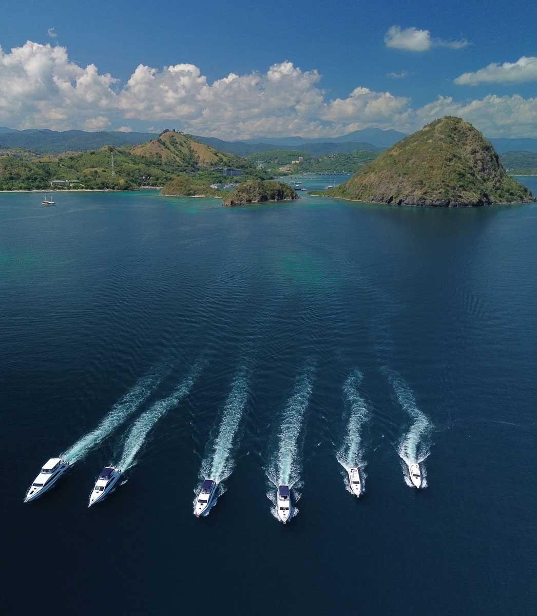 labuan bajo tour packages
